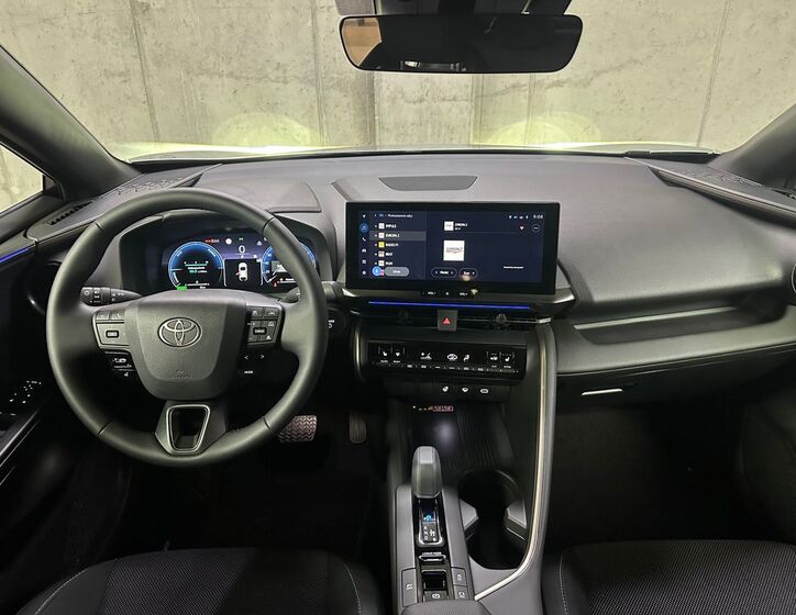 Toyota C-HR Hatchback 1,8 l 90 kw