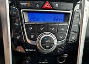 Hyundai i30 Kombi 1,6 l 81 kw