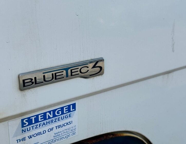 Mercedes-Benz Ostatní Ostatní 4,2 l 115 kw