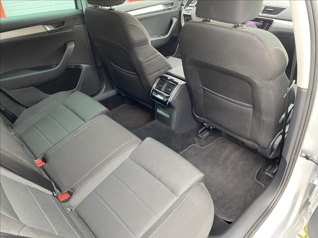 Škoda Superb Kombi 2,0 l 110 kw