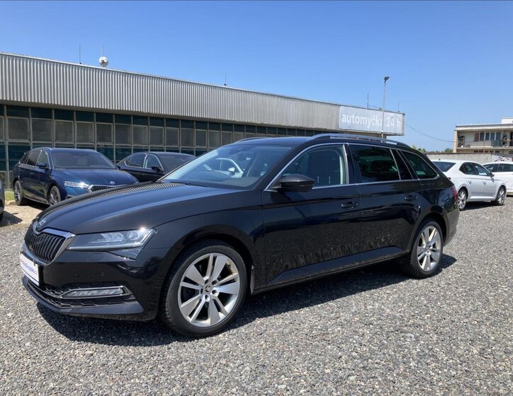 Škoda Superb Kombi 2,0 l 110 kw