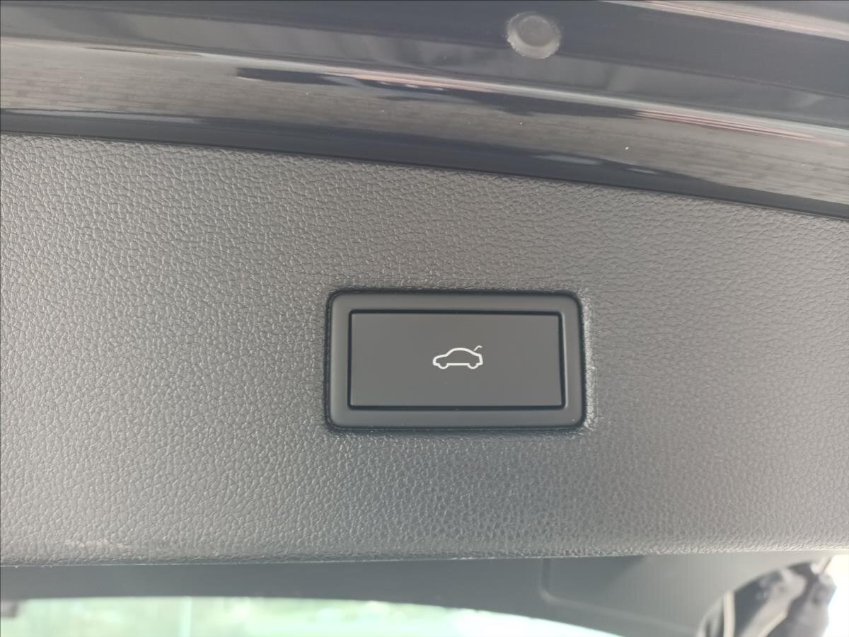 Volkswagen Tiguan SUV / Terénní 2,0 l 147 kw