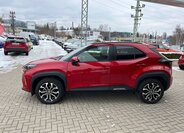 Toyota Yaris Cross SUV 1,5 l 68 kw