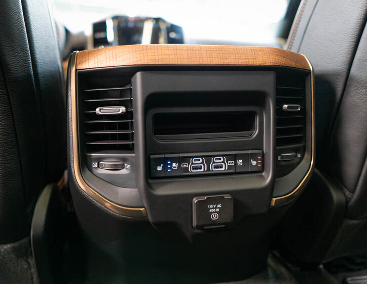 Dodge RAM Pick-up 5,7 l 291 kw