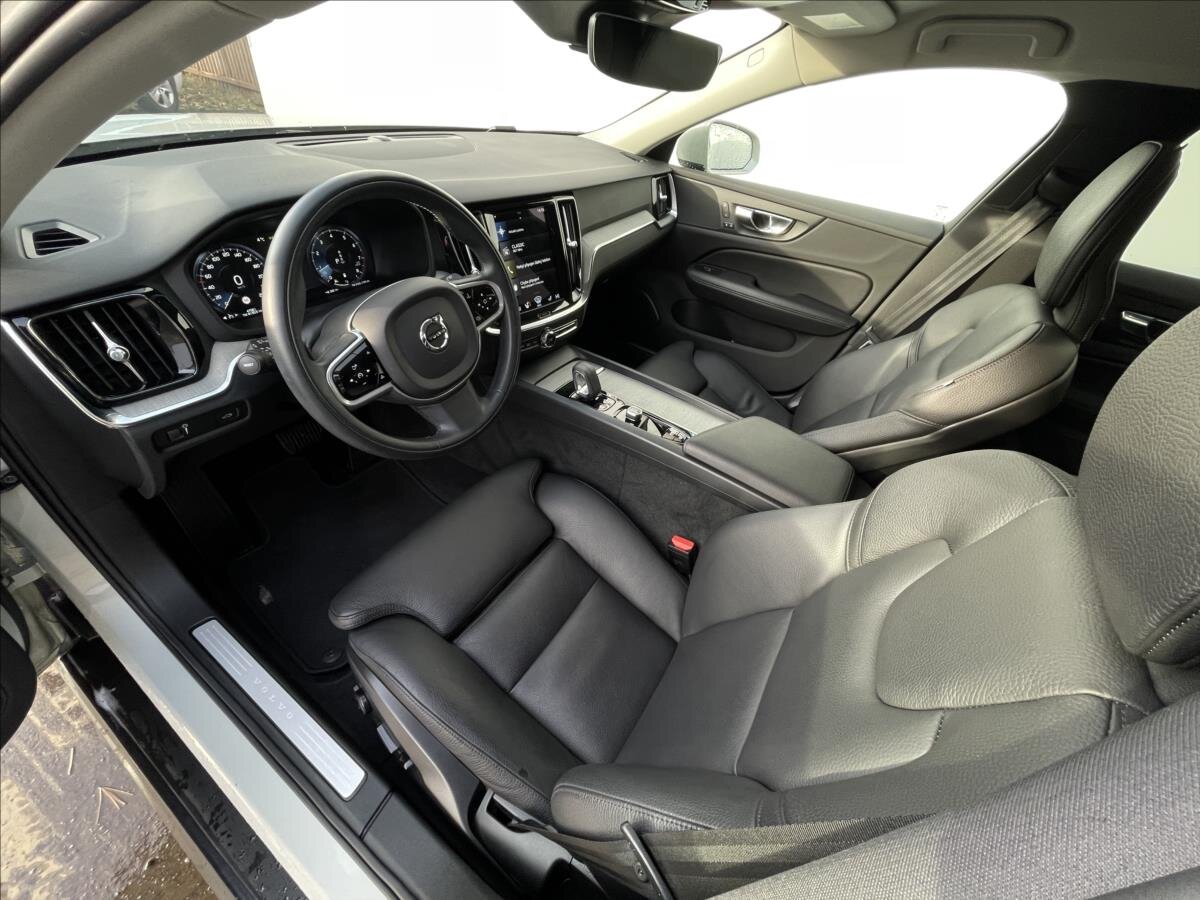 Volvo V60 Kombi 2,0 l 184 kw