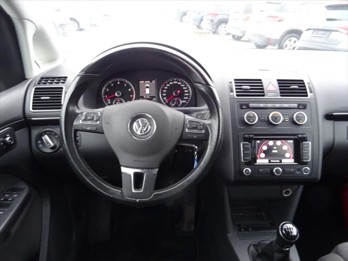Volkswagen Touran MPV 1,2 l 77 kw