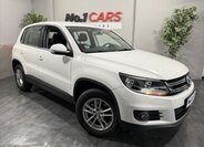 Volkswagen Tiguan 1