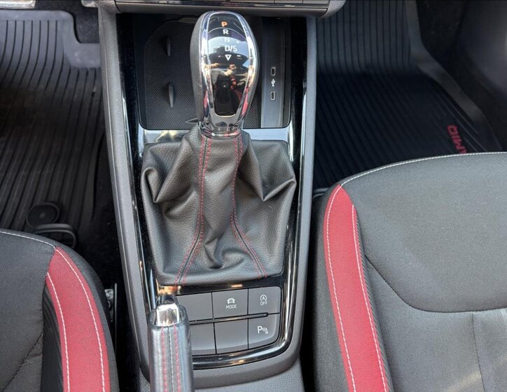 Škoda Kamiq Hatchback 1,5 l 110 kw