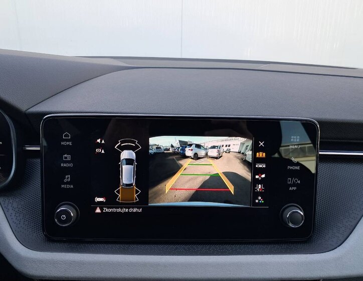 Škoda Scala Hatchback 1,0 l 85 kw