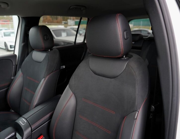 Mercedes-Benz GLB SUV / Terénní 2,0 l 110 kw