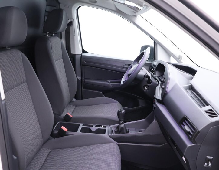 Volkswagen Caddy Skříň 2,0 l 75 kw