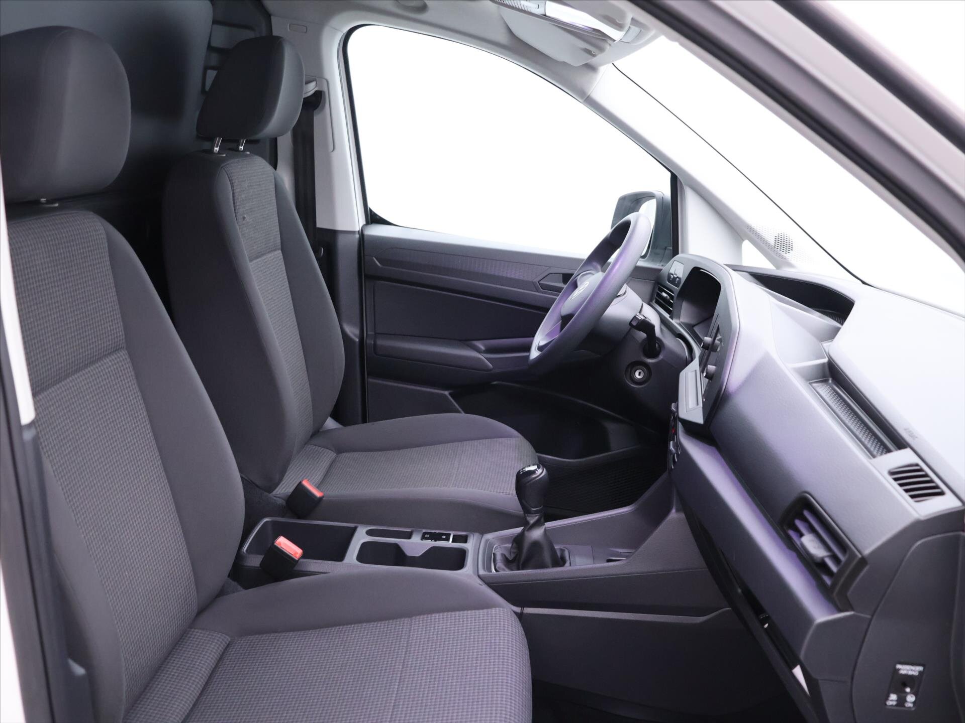 Volkswagen Caddy Skříň 2,0 l 75 kw