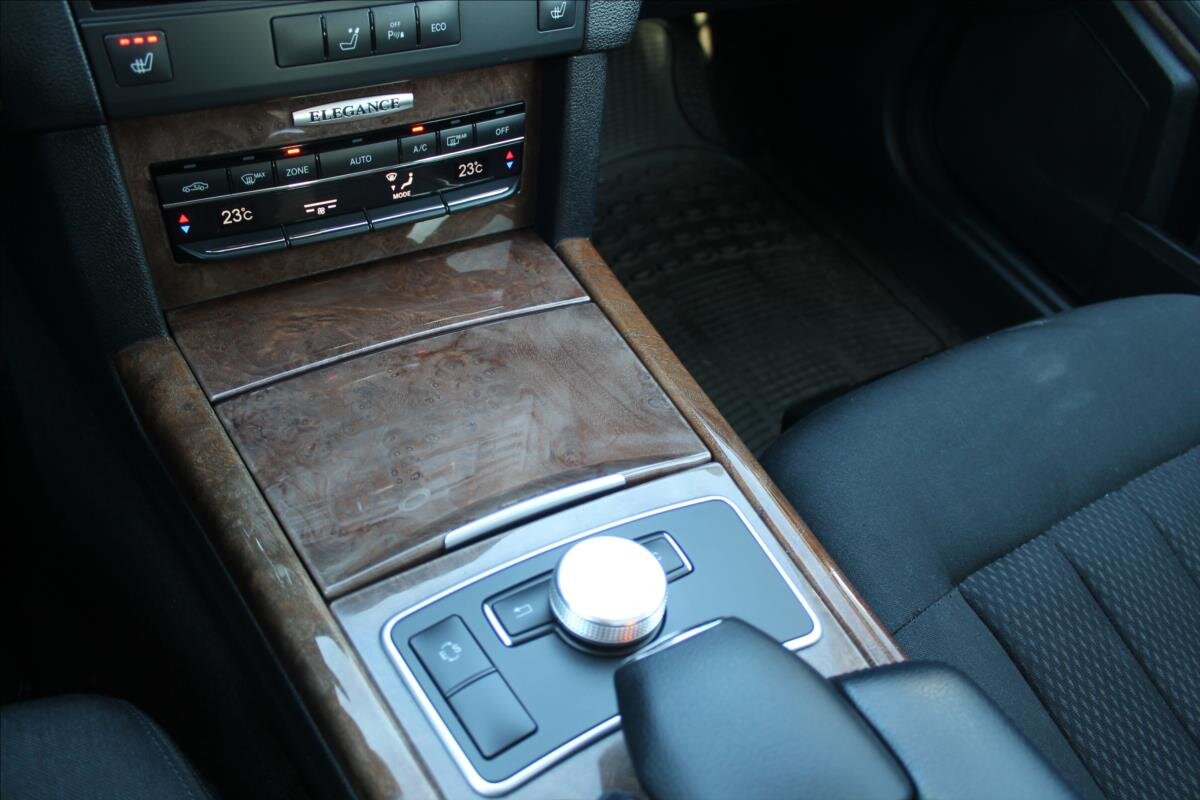 Mercedes-Benz Třídy E Kombi 2,1 l 125 kw