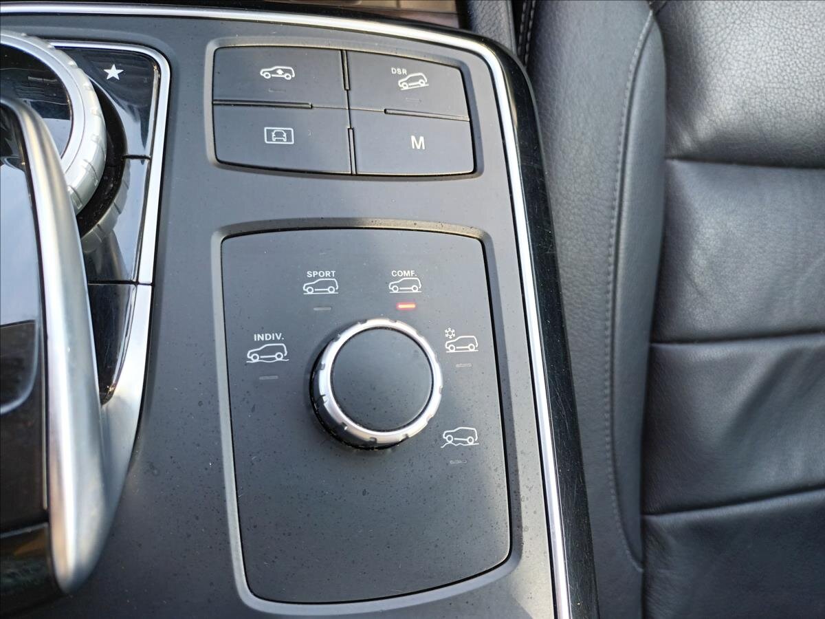 Mercedes-Benz GLS SUV / Terénní 3,0 l 190 kw