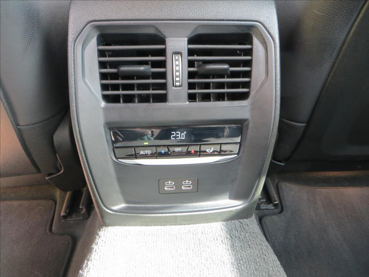 BMW Řada 3 Sedan / Limuzína 2,0 l 115 kw