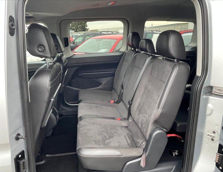 Volkswagen Caddy Kombi 2,0 l 75 kw