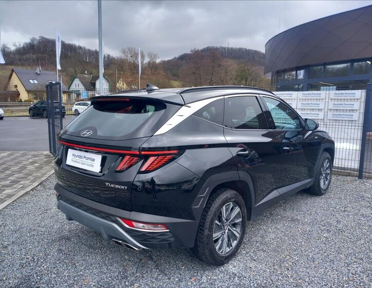 Hyundai Tucson SUV 1,6 l 110 kw