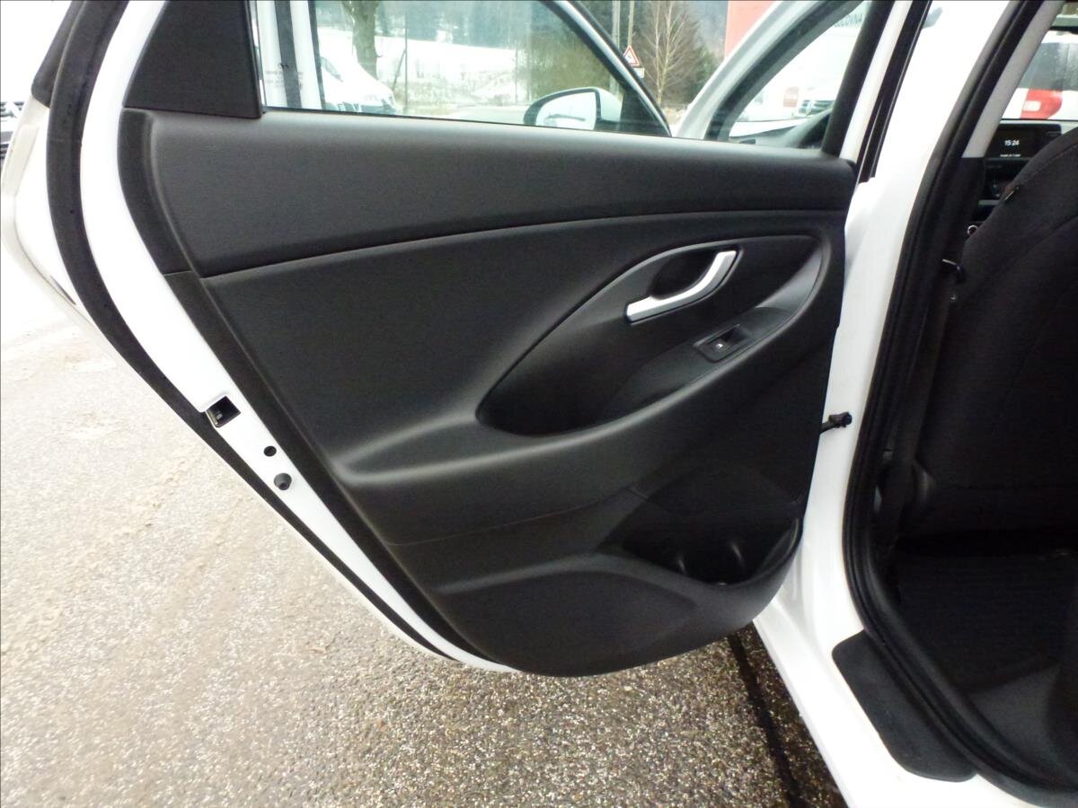 Hyundai i30 Hatchback 998,0 88 kw