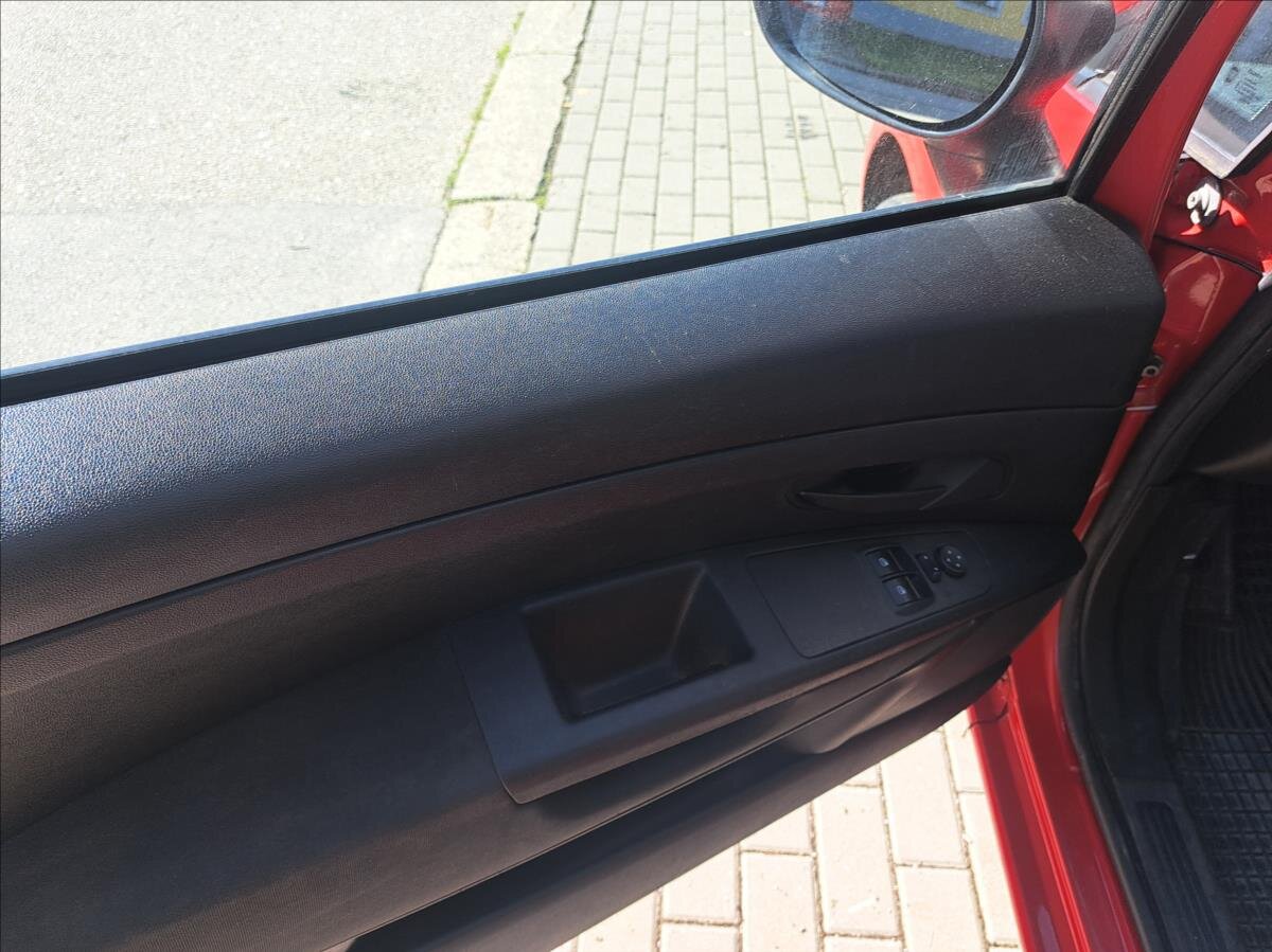 Fiat Grande Punto Kombi 1,2 l 51 kw