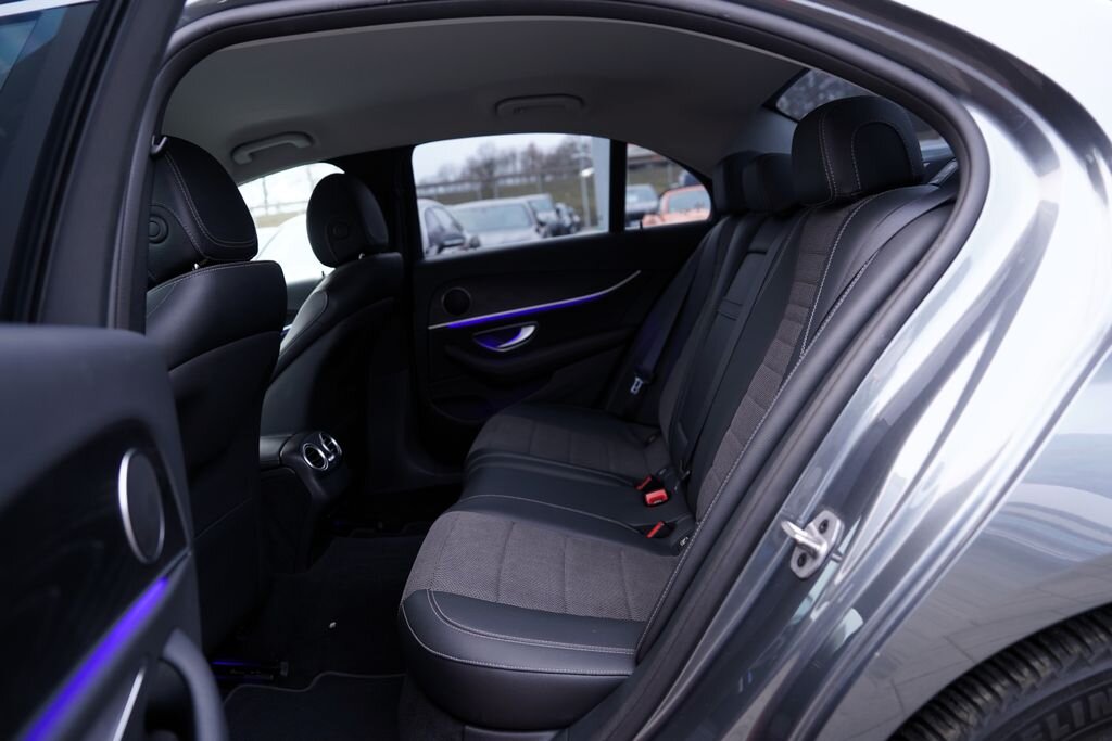 Mercedes-Benz Třídy E Sedan 2,0 l 143 kw