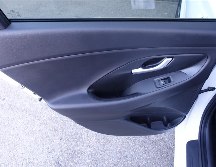 Hyundai i30 Kombi 998,0 88 kw