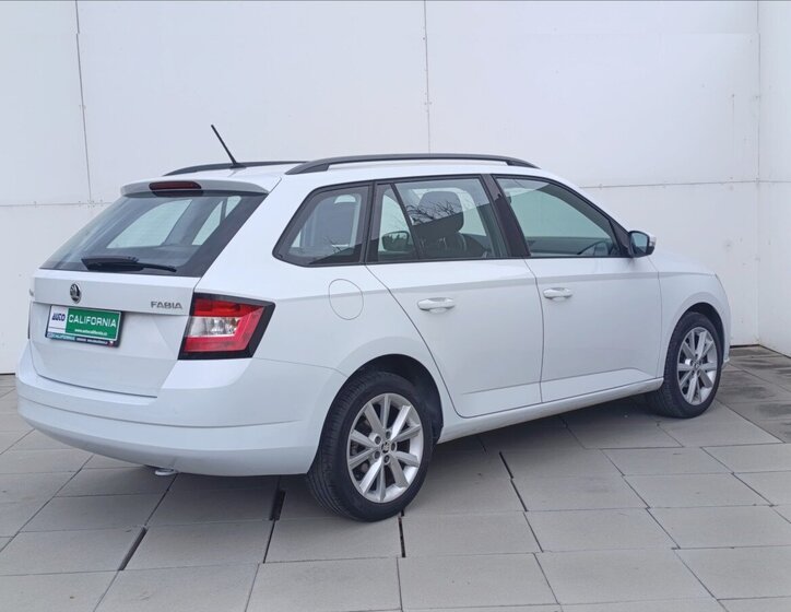 Škoda Fabia Kombi 1,2 l 66 kw