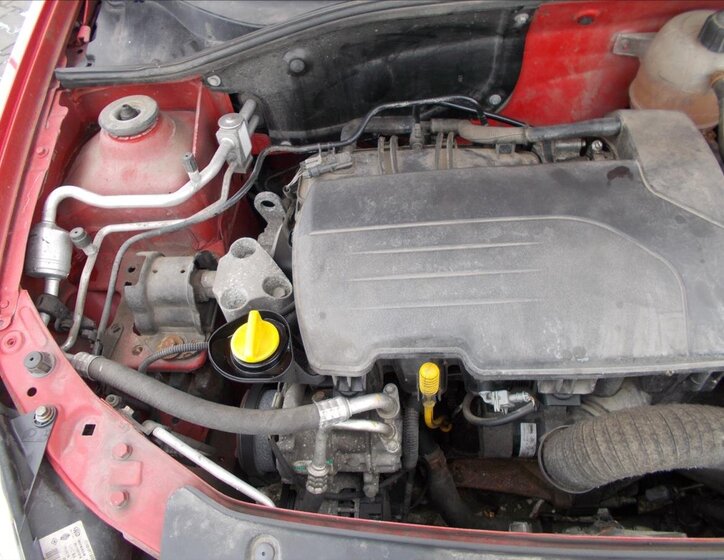 Renault Thalia Sedan / Limuzína 1,1 l 55 kw