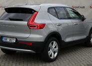 Volvo XC40 3