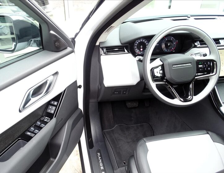 Land Rover Range Rover Velar SUV 2,0 l 150 kw