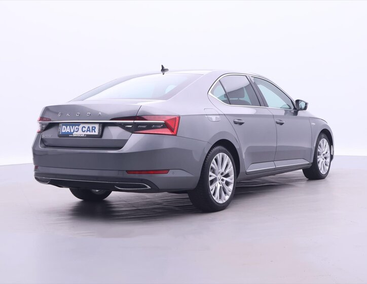 Škoda Superb Liftback 2,0 l 110 kw