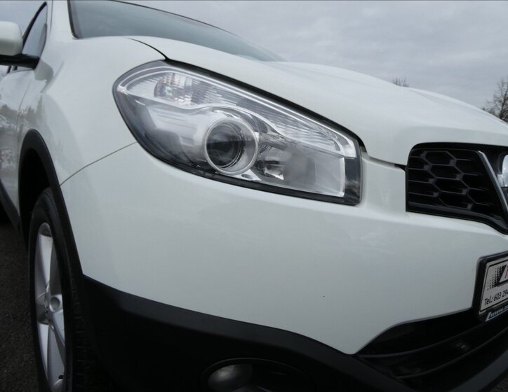 Nissan Qashqai SUV 2,0 l 104 kw