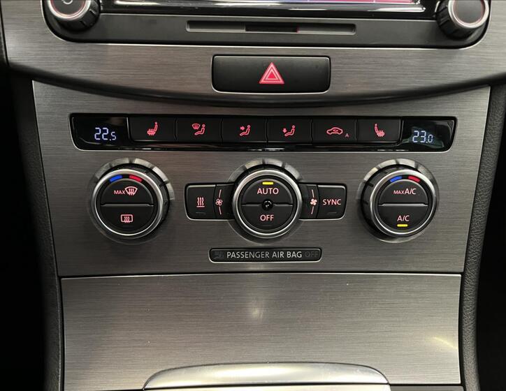 Volkswagen Passat 13