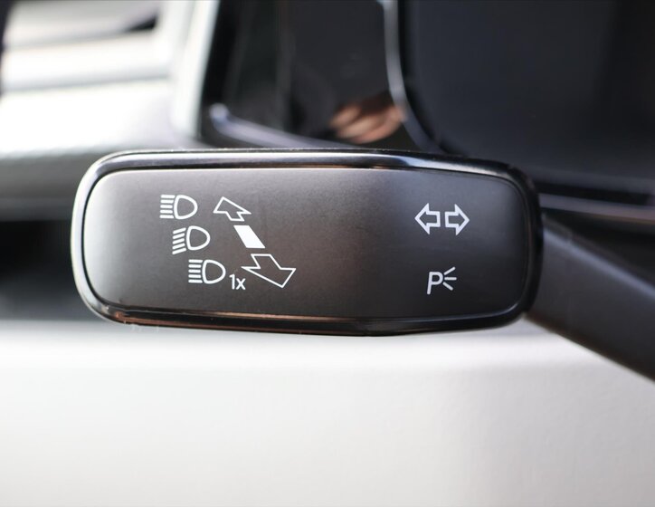 Volkswagen Transporter 21