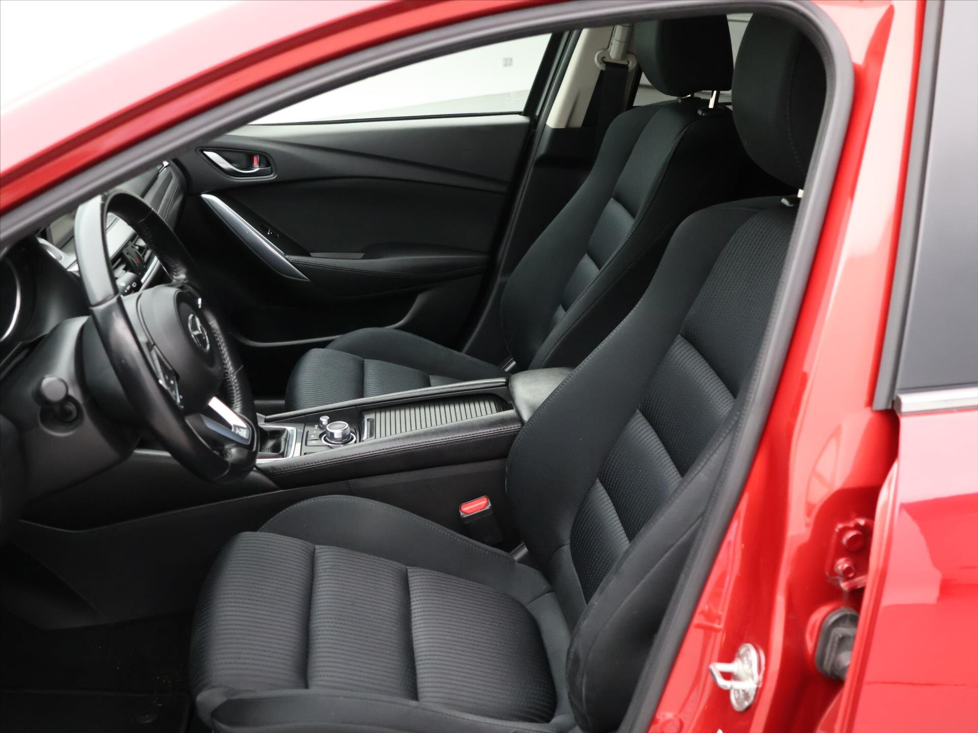 Mazda 6 Kombi 2,0 l 121 kw