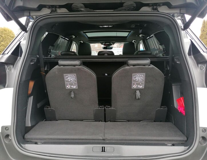 Peugeot 5008 SUV 1,5 l 96 kw