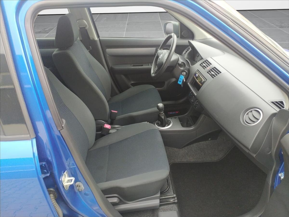Suzuki Swift Hatchback 1,3 l 68 kw