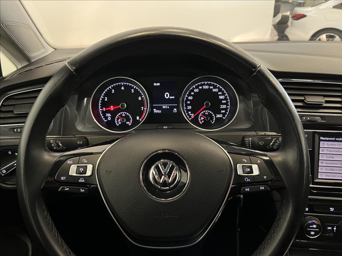 Volkswagen Golf Hatchback 1,5 l 96 kw