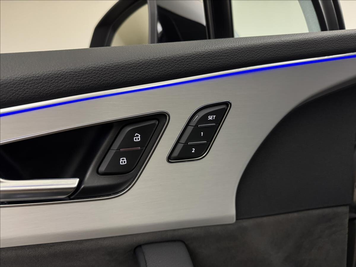 Audi Q7 SUV 3,0 l 210 kw