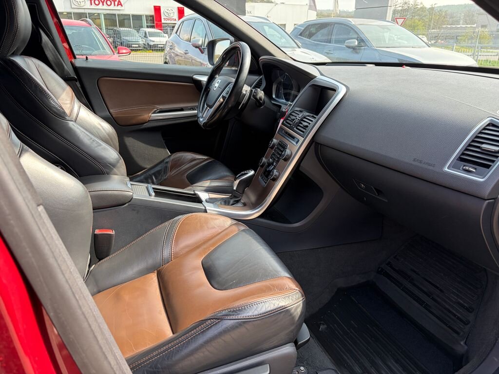 Volvo XC60 SUV / Terénní 2,4 l 133 kw