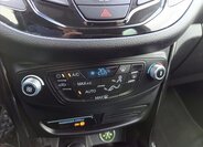 Ford B-MAX MPV 1,4 l 66 kw