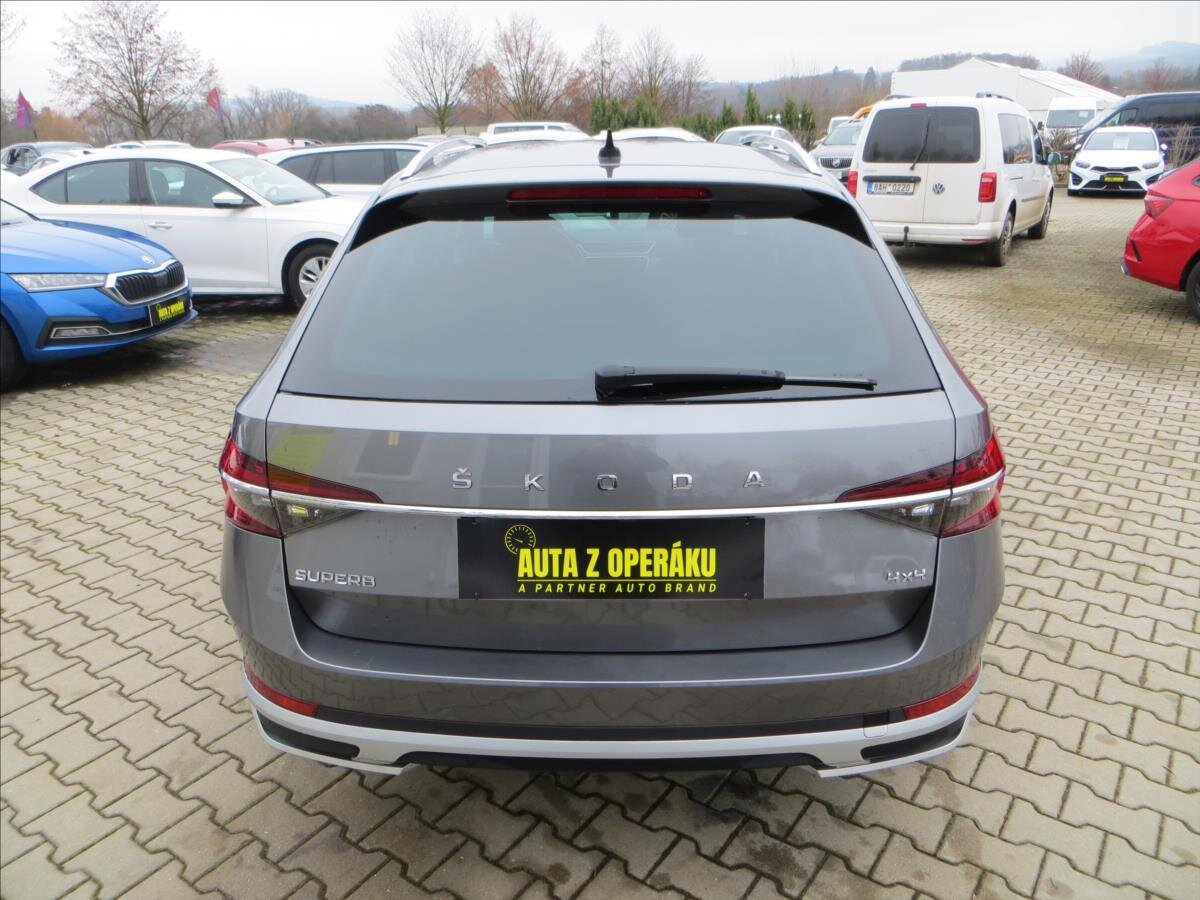 Škoda Superb