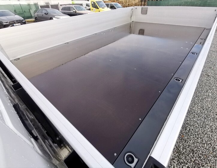 Volkswagen Crafter Valník 2,0 l 130 kw