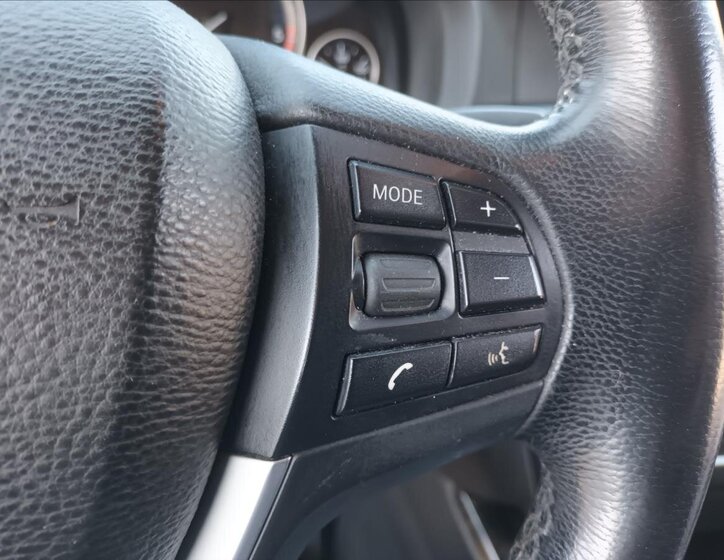 BMW X3 SUV / Terénní 2,0 l 135 kw