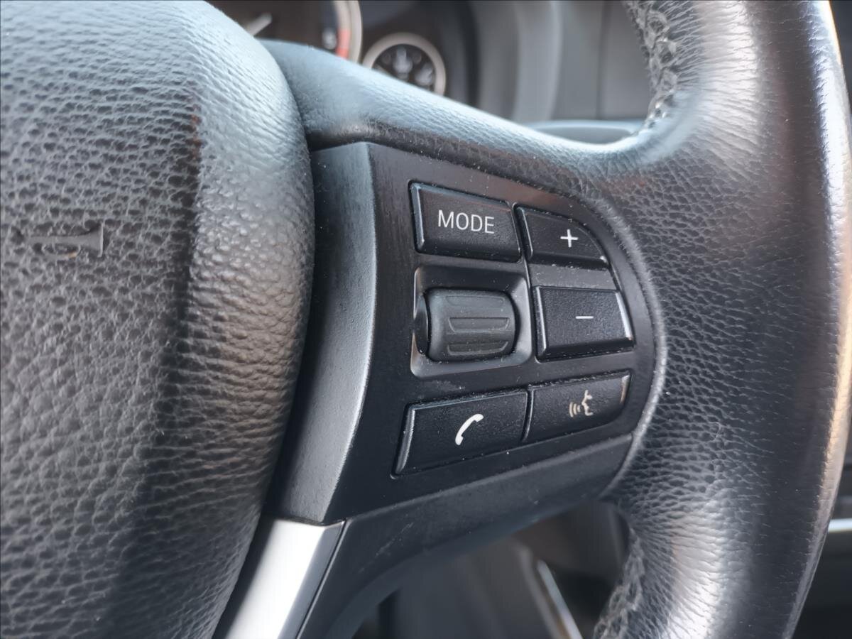 BMW X3 SUV / Terénní 2,0 l 135 kw