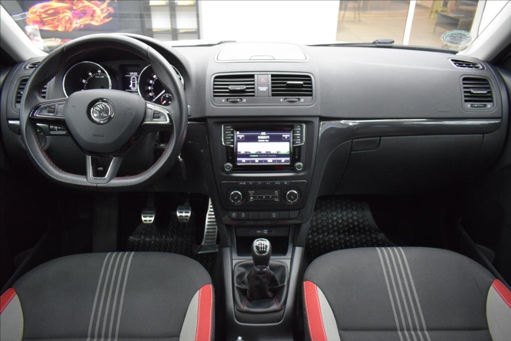 Škoda Yeti SUV / Terénní 1,4 l 92 kw