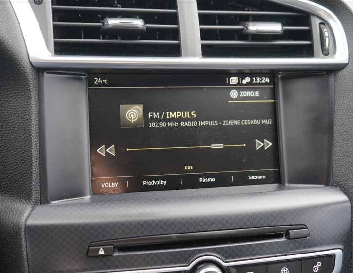 DS Automobiles DS4 13