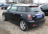 Mini Cooper 4