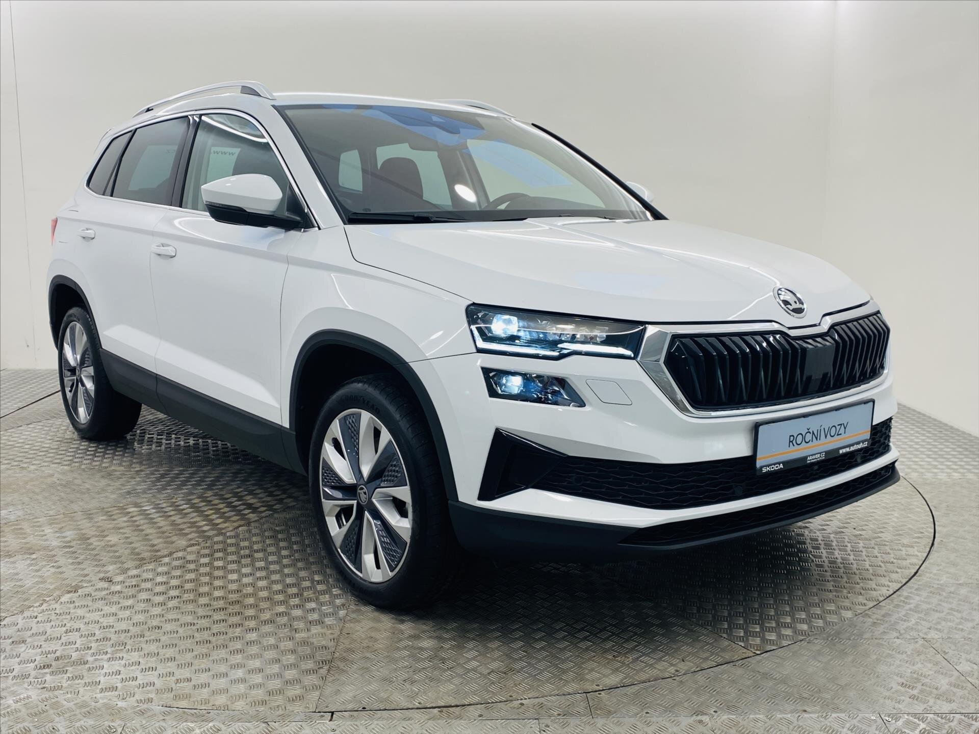 Škoda Karoq SUV / Terénní 1,5 l 110 kw