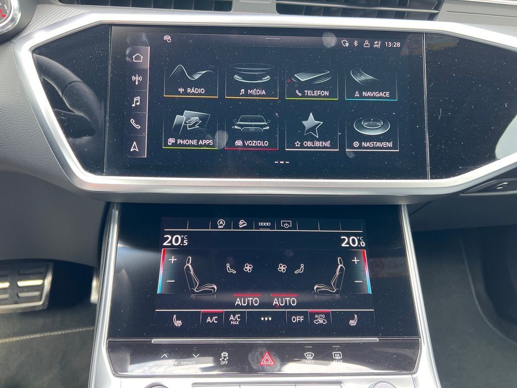 Audi A6 Allroad Kombi 3,0 l 210 kw