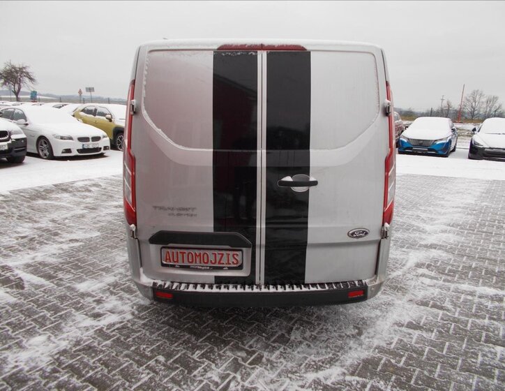 Ford Transit Custom 9